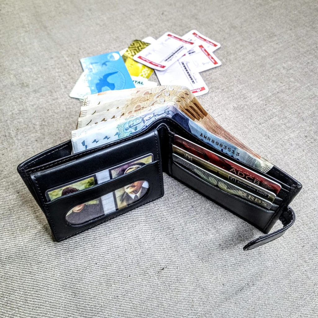 Single Button Wallet with Zip
